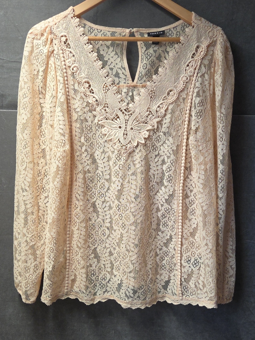 torrid 00/M-L Blush Lace Crochet-Trim Peasant Boho Blouse Long Sleeve